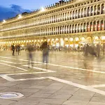 Lanterna Di Marco Polo 4*