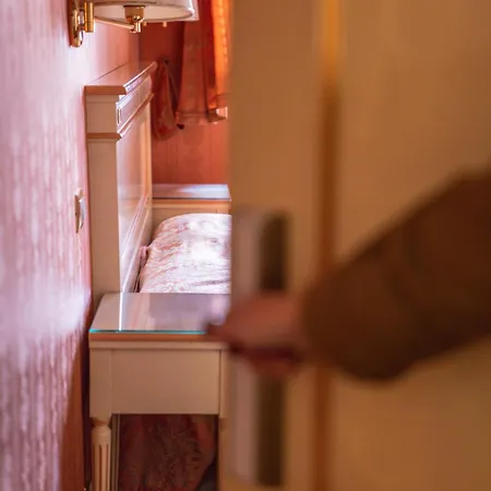 兰特纳迪马可波罗酒店