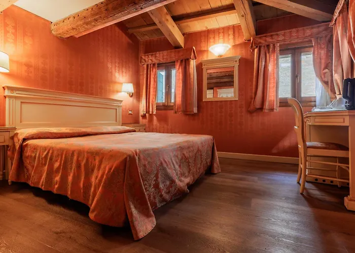 Lanterna Di Marco Polo 3*