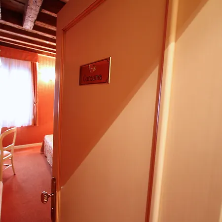 Lanterna Di Marco Polo Venedig