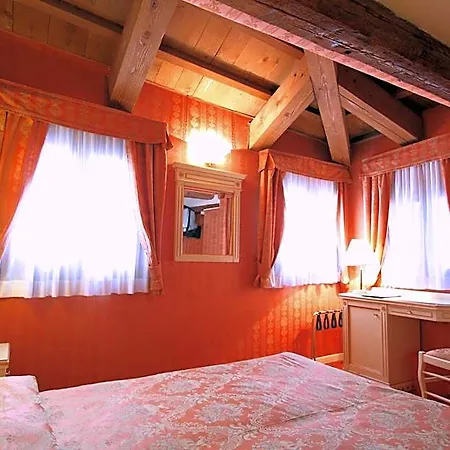 Lanterna Di Marco Polo