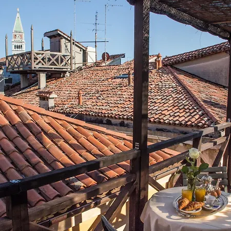 Lanterna Di Marco Polo