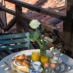 Lanterna Di Marco Polo B&B