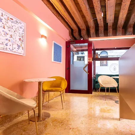Lanterna Di Marco Polo 4*