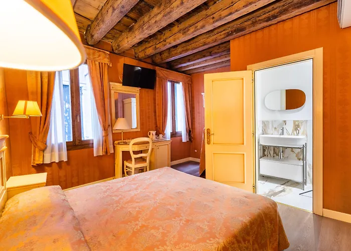 Bed and Breakfast Lanterna Di Marco Polo