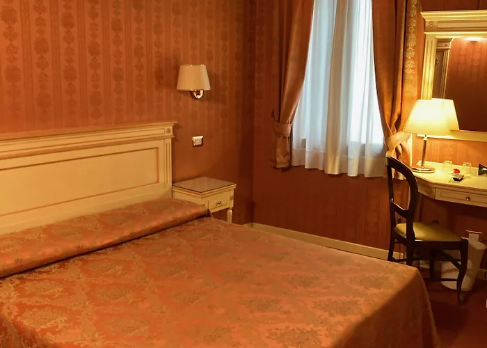 Lanterna Di Marco Polo Bed and Breakfast Βενετία