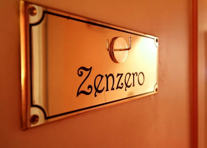 Lanterna Di Marco Polo Bed and Breakfast 3*